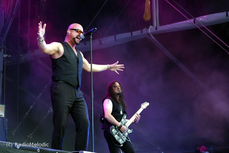 062_Queensryche